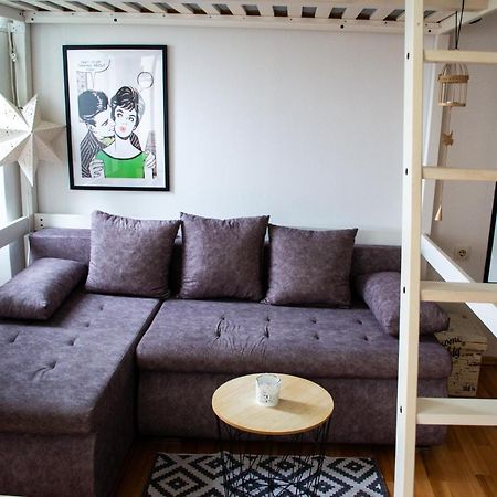 Studio Apartment Kontiki Риека Экстерьер фото