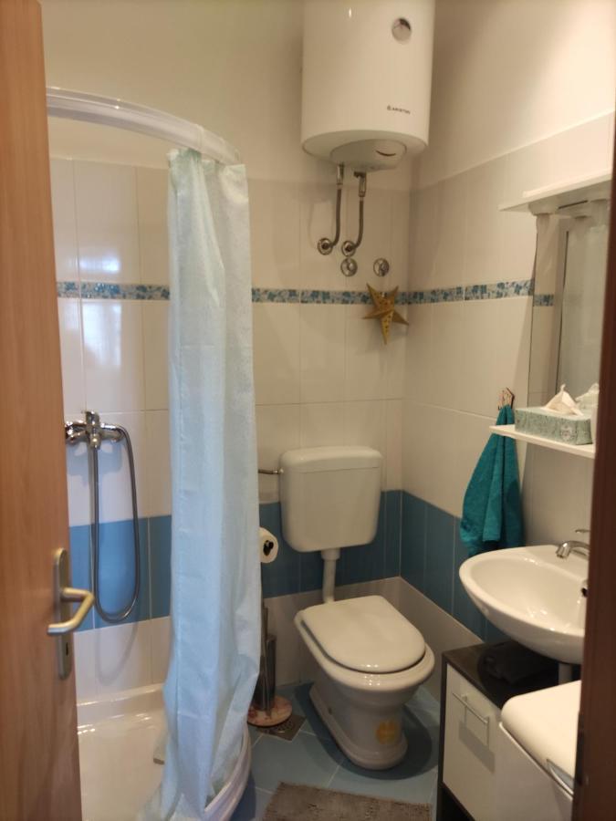Studio Apartment Kontiki Риека Экстерьер фото